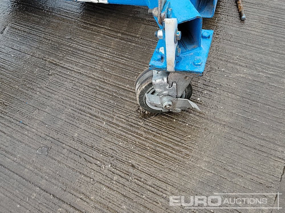 Material handling equipment Genie SLA-25: picture 9