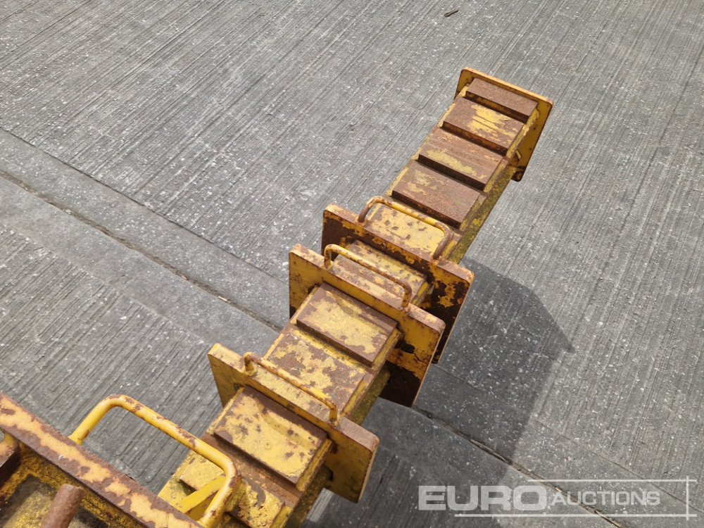 Material handling equipment Section lifting Adjustable Lifting Beam & Chains: picture 23