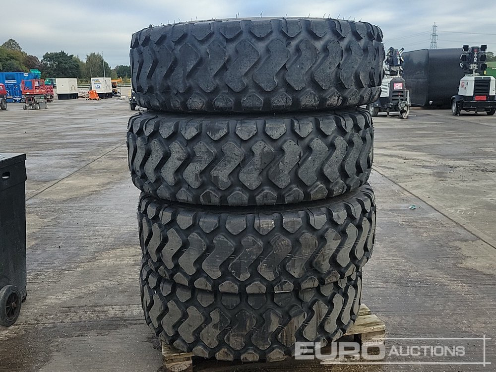 Michelin 15.5 R25 XHA Tyre & Rim (4 of) - Tire: picture 3 Michelin 15.5 R25 XHA Tyre & Rim (4 of) - Tire: picture 3