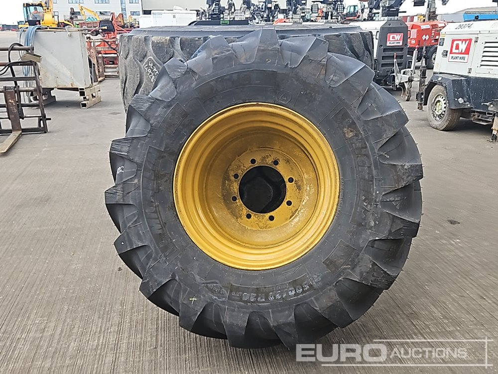 Michelin 26.5R25 Tyre (2 of), 500/70-24 Tye & Rim - Tire: picture 2 Michelin 26.5R25 Tyre (2 of), 500/70-24 Tye & Rim - Tire: picture 2