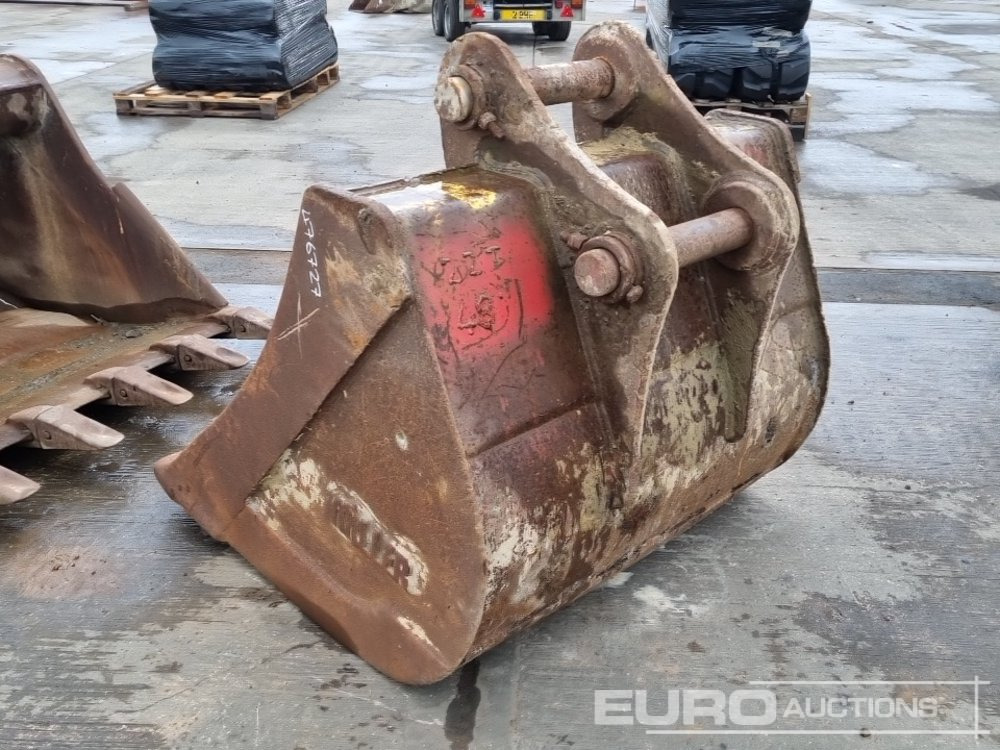 Miller 48" Digging Bucket 80mm Pin to suit 20 Ton Excavator - Bucket: picture 3 Miller 48" Digging Bucket 80mm Pin to suit 20 Ton Excavator - Bucket: picture 3