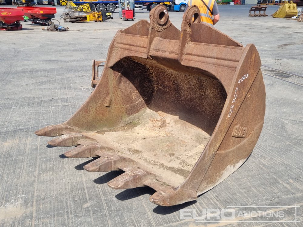 Miller 64" Digging Bucket 80mm Pin to suit 20 Ton Excavator - Bucket: picture 1 Miller 64" Digging Bucket 80mm Pin to suit 20 Ton Excavator - Bucket: picture 1