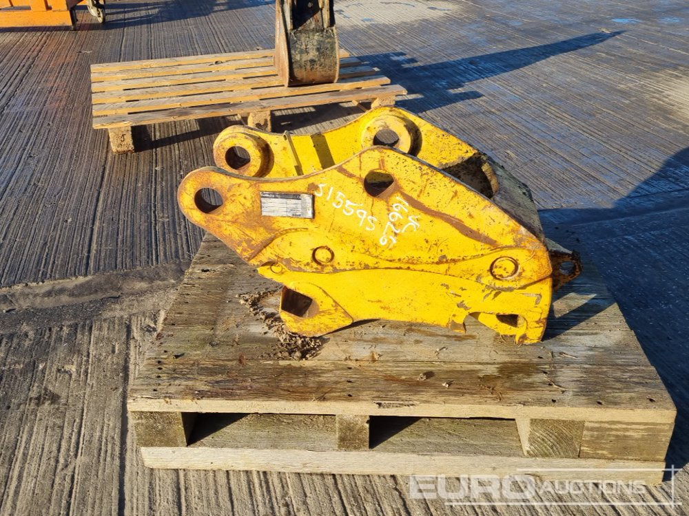 Miller Hydraulic QH 45mm Pin to suit 4-6 Ton Excavator - Quick coupler: picture 2 Miller Hydraulic QH 45mm Pin to suit 4-6 Ton Excavator - Quick coupler: picture 2