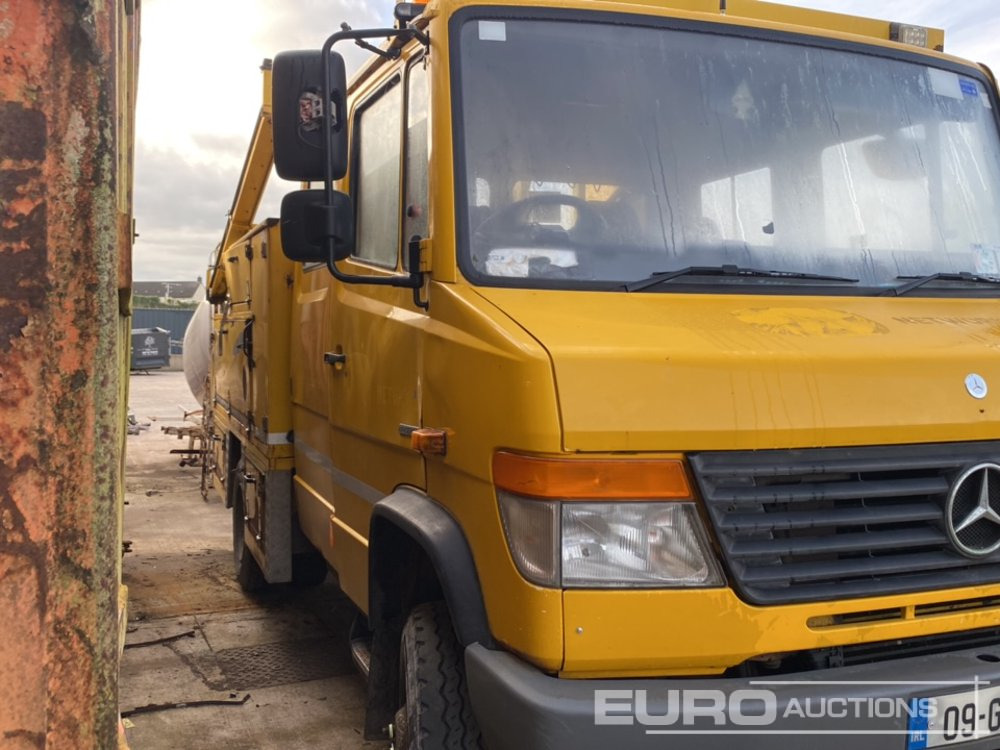 Mercedes 814D - Municipal/ Special vehicle, Truck: picture 4 Mercedes 814D - Municipal/ Special vehicle, Truck: picture 4