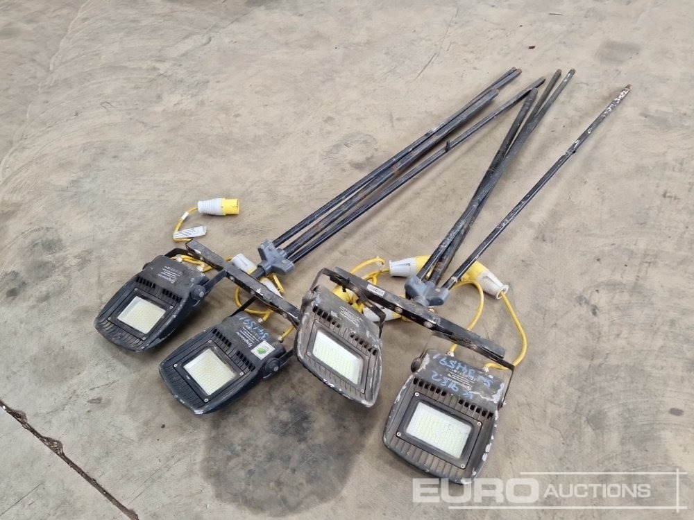 Nightsearcher 110 Volt LED Tripod Work Light (2 of) - Construction equipment: picture 5 Nightsearcher 110 Volt LED Tripod Work Light (2 of) - Construction equipment: picture 5