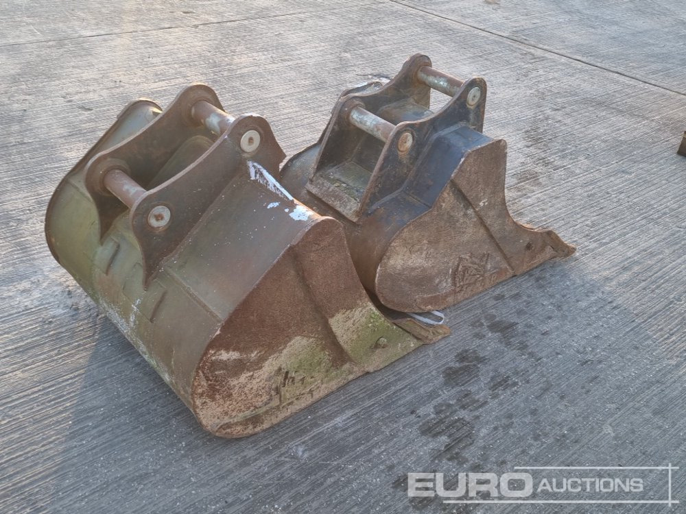 Rhinox 36", 24" Digging Bucket 60mm Pin to suit 10 Ton Excavator - Bucket: picture 5 Rhinox 36", 24" Digging Bucket 60mm Pin to suit 10 Ton Excavator - Bucket: picture 5