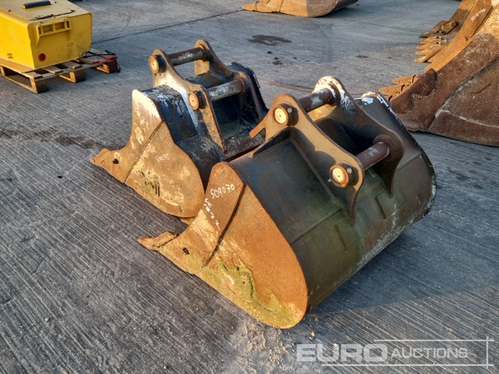 Rhinox 36", 24" Digging Bucket 60mm Pin to suit 10 Ton Excavator - Bucket: picture 3 Rhinox 36", 24" Digging Bucket 60mm Pin to suit 10 Ton Excavator - Bucket: picture 3