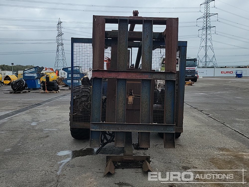 Single Axle Tyre Bead Puller, Ford Engine - Industrial waste shredder: picture 4 Single Axle Tyre Bead Puller, Ford Engine - Industrial waste shredder: picture 4