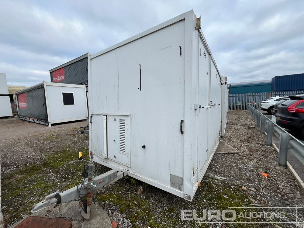Single Axle Welfare Unit, Toilet, Drying Room, 3.3kVA Generator (Sold Off Site, Situated at Lyncastle Rd, Barleycastle Trading Estate, Warrington WA4 4RE, Contact James Turner 0044 7796 615 692 For Mo - Shipping container: picture 1 Single Axle Welfare Unit, Toilet, Drying Room, 3.3kVA Generator (Sold Off Site, Situated at Lyncastle Rd, Barleycastle Trading Estate, Warrington WA4 4RE, Contact James Turner 0044 7796 615 692 For Mo - Shipping container: picture 1
