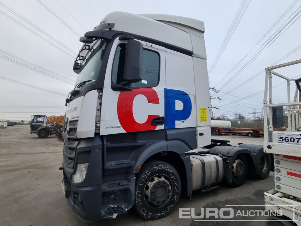 2017 Mercedes Actros 2545 - Tractor unit: picture 2 2017 Mercedes Actros 2545 - Tractor unit: picture 2