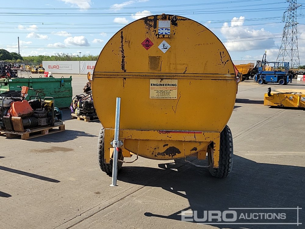 Traier Engineering Single Axle 2183 Litre Bunded Fuel Bowser, Electric Pump - Storage tank: picture 4 Traier Engineering Single Axle 2183 Litre Bunded Fuel Bowser, Electric Pump - Storage tank: picture 4