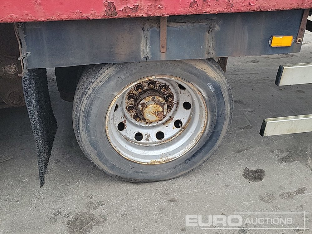 Low loader semi-trailer Tri Axle Low Loader Trailer, Winch, Hydraulic Ramp: picture 14