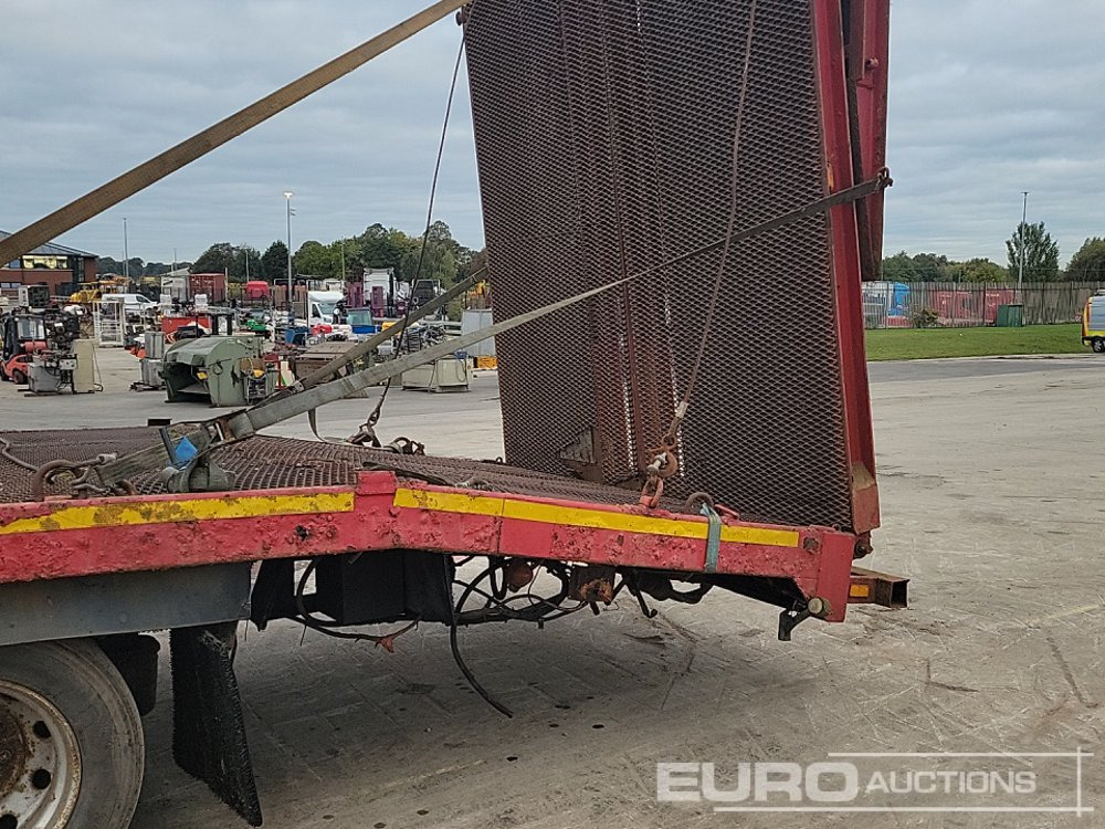Low loader semi-trailer Tri Axle Low Loader Trailer, Winch, Hydraulic Ramp: picture 34