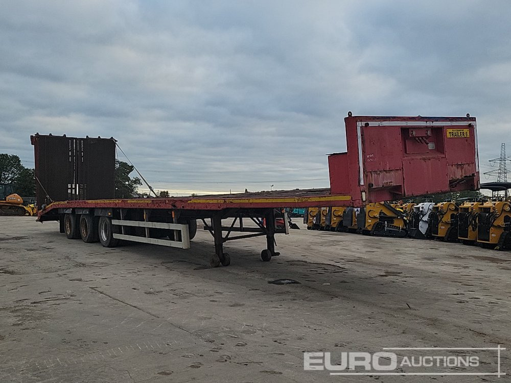 Low loader semi-trailer Tri Axle Low Loader Trailer, Winch, Hydraulic Ramp: picture 7