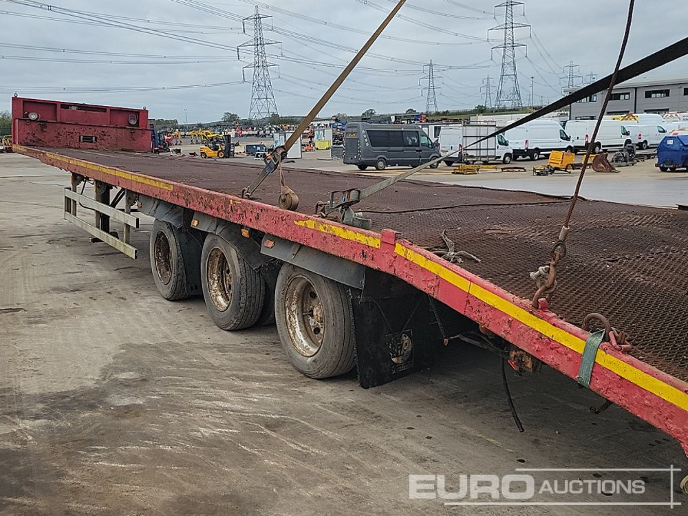 Low loader semi-trailer Tri Axle Low Loader Trailer, Winch, Hydraulic Ramp: picture 36
