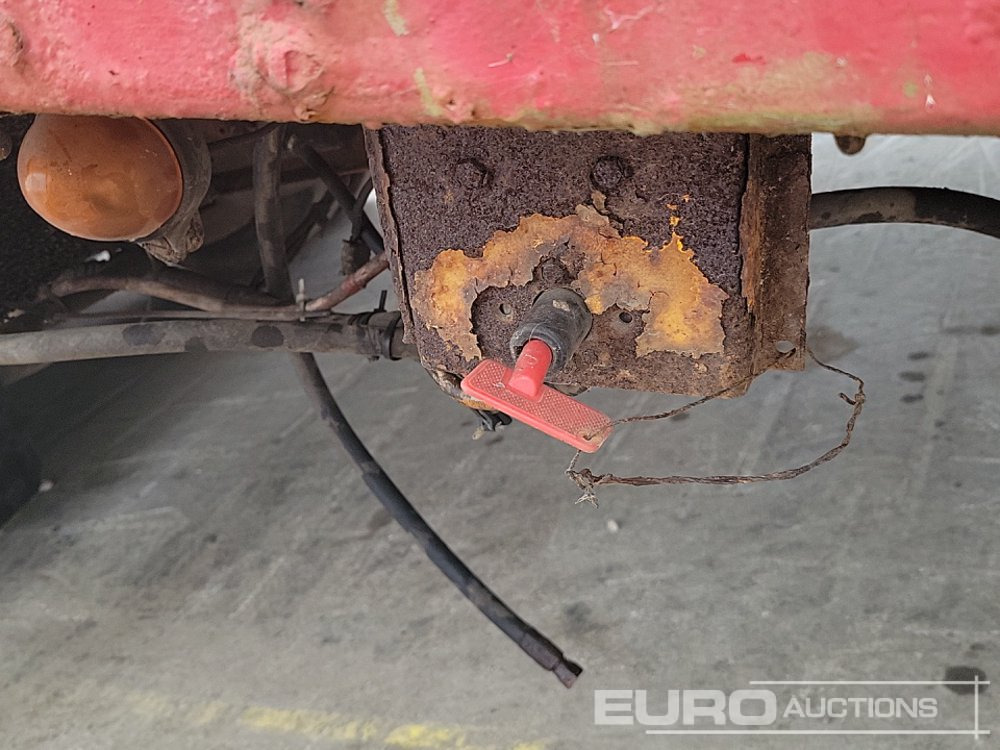 Low loader semi-trailer Tri Axle Low Loader Trailer, Winch, Hydraulic Ramp: picture 35