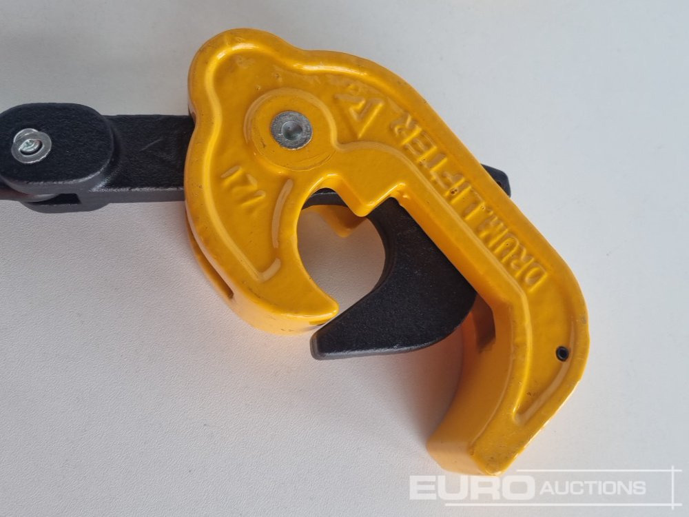 Construction equipment Unused 1 Ton, 2 Leg, 200 Litre Barrell Lifting Clamp: picture 8
