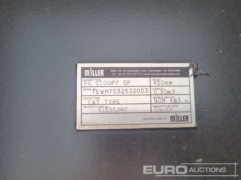 New Bucket Unused 2024 Miller 18 Scoop Bucket 80mm Pin to suit 20 Ton Excavator: picture 12