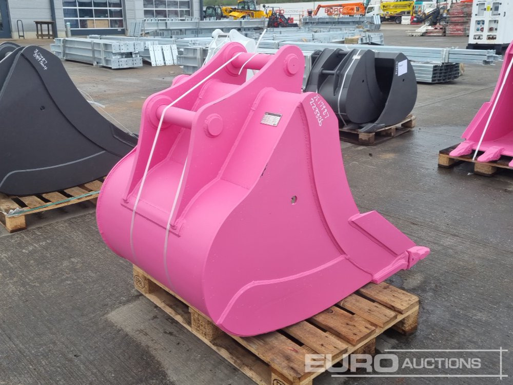 Unused 2024 Miller 36" Digging Bucket 70mm Pin to suit 14-16 Ton Excavator - Bucket: picture 5 Unused 2024 Miller 36" Digging Bucket 70mm Pin to suit 14-16 Ton Excavator - Bucket: picture 5