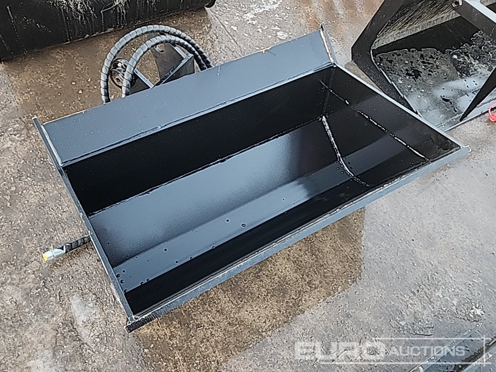 Unused 2025 36" Tilting Bucket 45mm Pin to suit 4-6 Ton Excavator - Bucket: picture 1 Unused 2025 36" Tilting Bucket 45mm Pin to suit 4-6 Ton Excavator - Bucket: picture 1