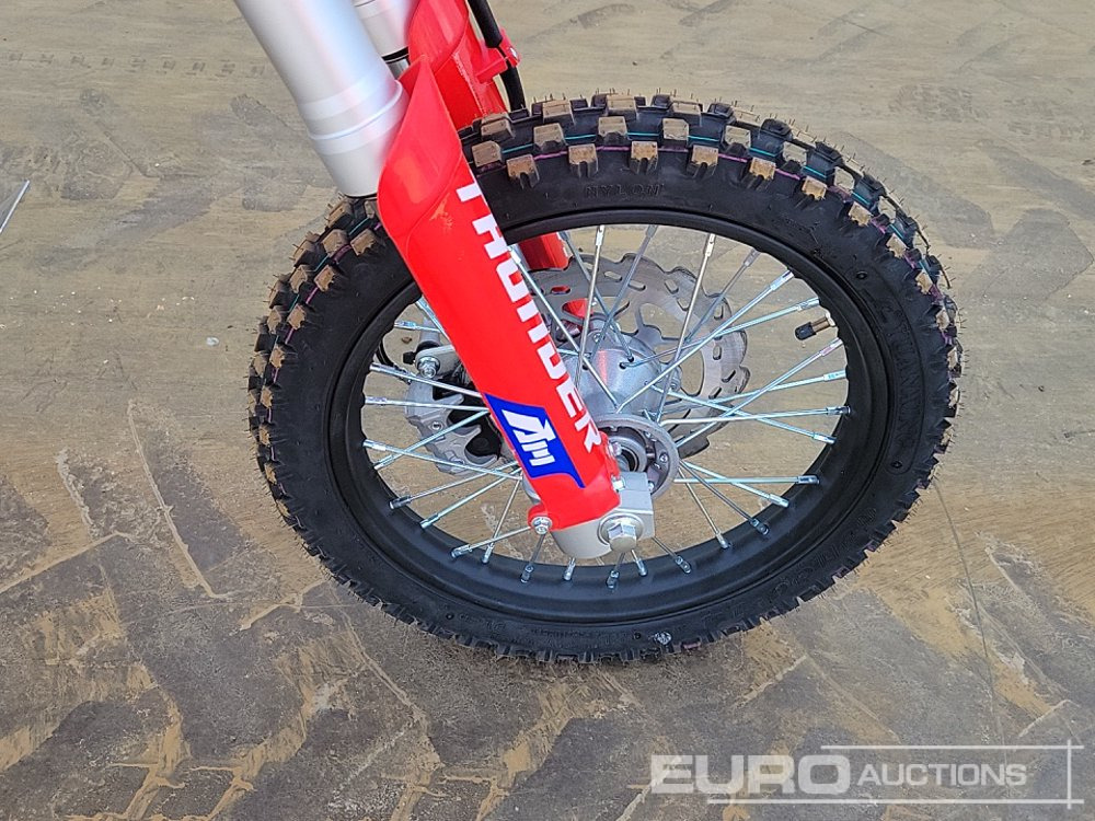 Motorcycle Unused 2025 Apollo Thunder: picture 12