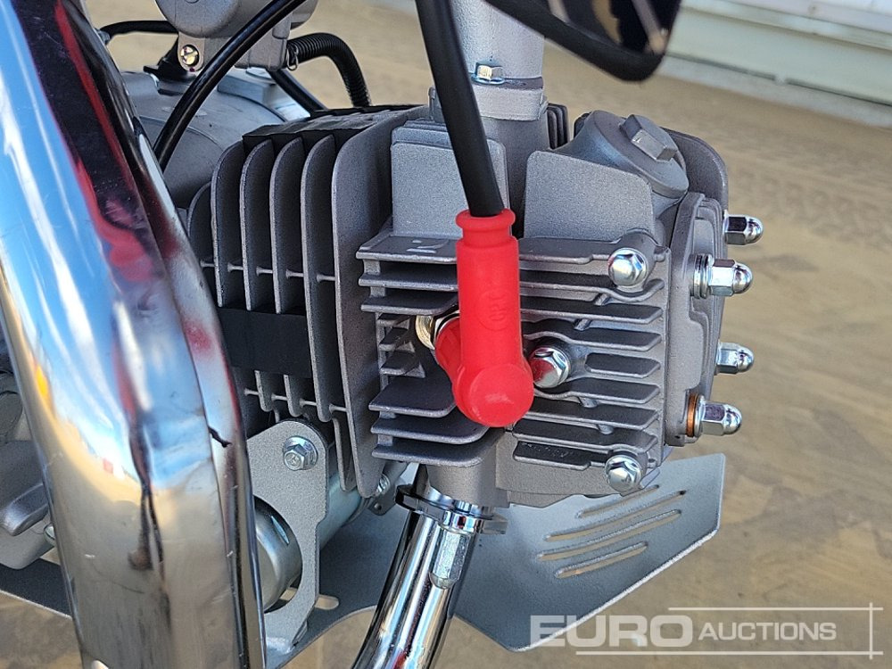 Motorcycle Unused 2025 Apollo Thunder: picture 14