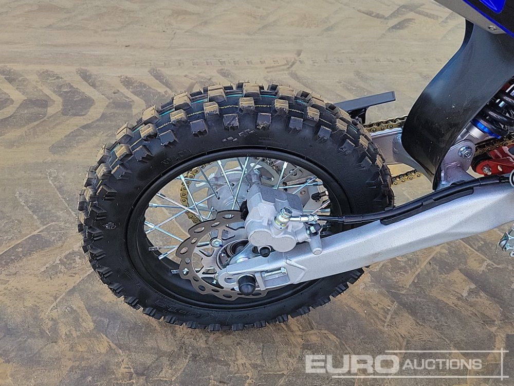 Motorcycle Unused 2025 Apollo Thunder: picture 11