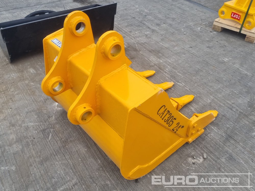 Unused 2025 Captok 24" Digging Bucket 45mm Pin to suit 4-6 Ton Excavator Excavator - Bucket: picture 5 Unused 2025 Captok 24" Digging Bucket 45mm Pin to suit 4-6 Ton Excavator Excavator - Bucket: picture 5