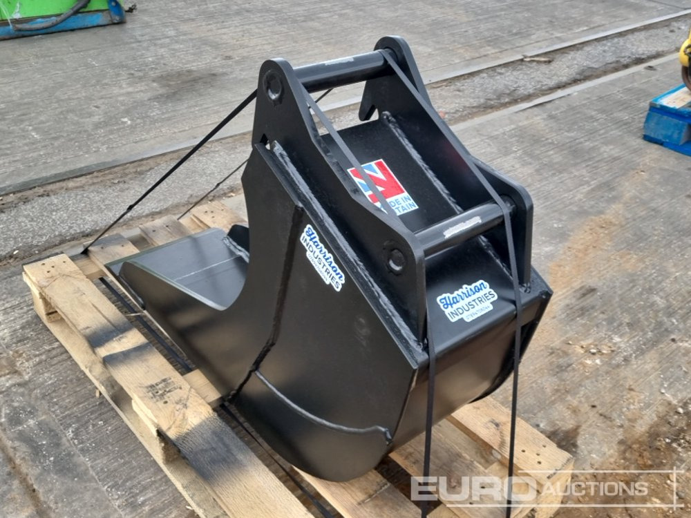 Unused 2025 Harrison 12" Trenching Bucket 40mm Pin to suut Mini Excavator - Bucket: picture 3 Unused 2025 Harrison 12" Trenching Bucket 40mm Pin to suut Mini Excavator - Bucket: picture 3