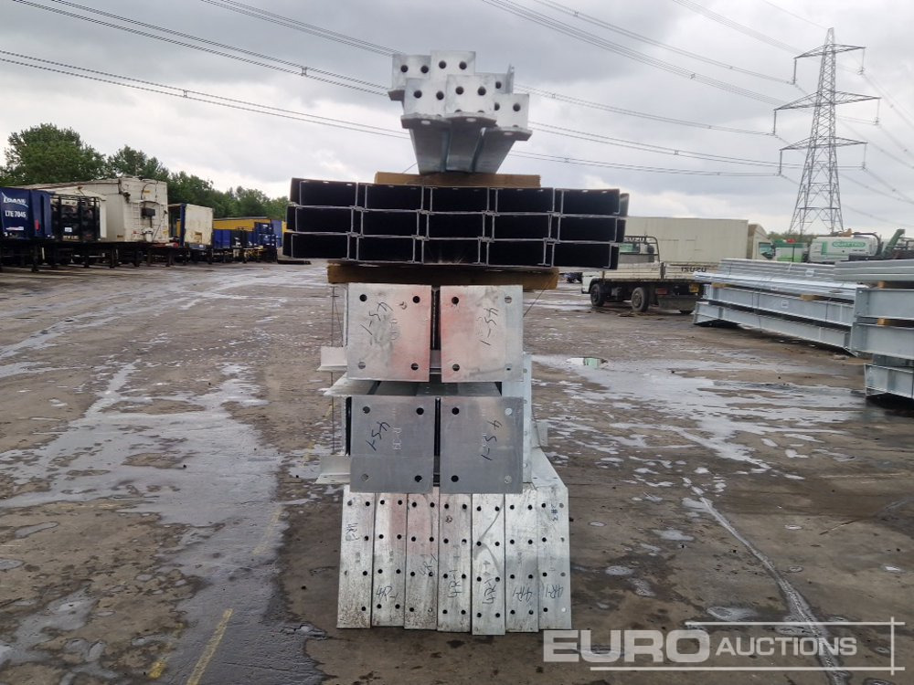 Unused 60 x 30 x 16 Galvanised Steel Frame Building - Construction container: picture 4 Unused 60 x 30 x 16 Galvanised Steel Frame Building - Construction container: picture 4