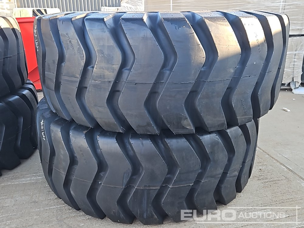 Unused Armour 26.5-25/28 Tyres Suitable for Shovel/Dumptruck (2 of) - Tire: picture 1 Unused Armour 26.5-25/28 Tyres Suitable for Shovel/Dumptruck (2 of) - Tire: picture 1