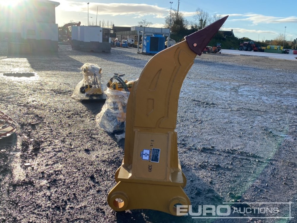 Unused GIYI Ripper 80mm Pin to suit 20 Ton Excavator - Bucket: picture 5 Unused GIYI Ripper 80mm Pin to suit 20 Ton Excavator - Bucket: picture 5