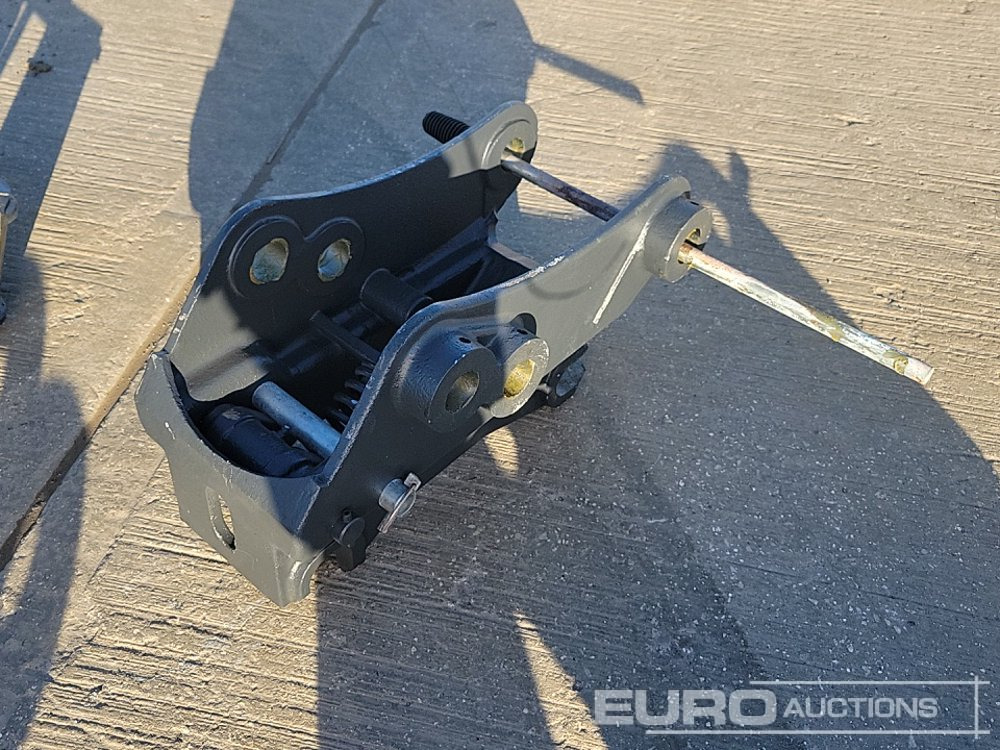 Unused Miller QH 45mm Pin to suit 4-6 Ton Excavator - Quick coupler: picture 1 Unused Miller QH 45mm Pin to suit 4-6 Ton Excavator - Quick coupler: picture 1