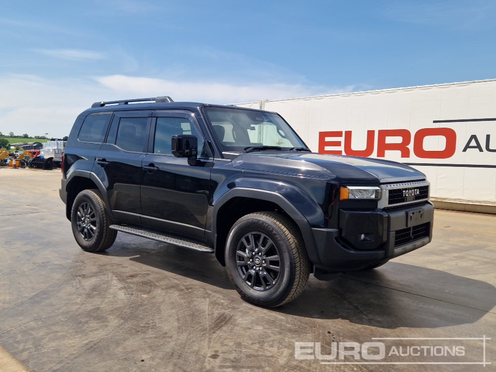 SUV Unused Toyota Land Cruiser: picture 7