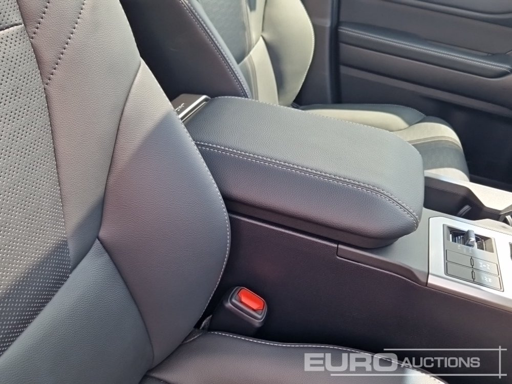 SUV Unused Toyota Land Cruiser: picture 34