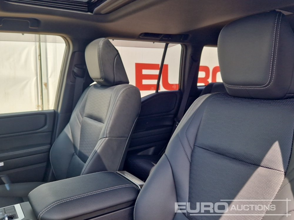 SUV Unused Toyota Land Cruiser: picture 18
