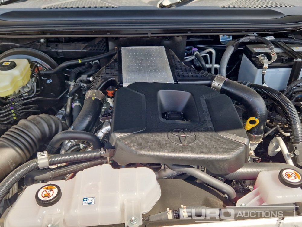SUV Unused Toyota Land Cruiser: picture 15