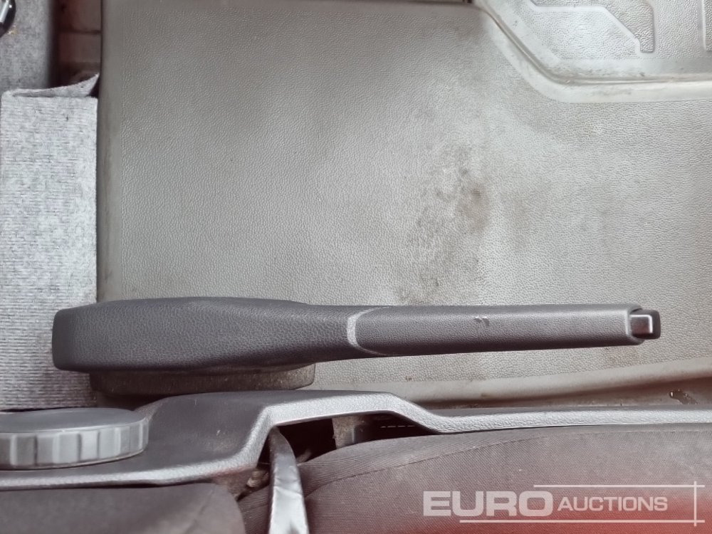Van 2020 Volkswagen Crafter: picture 28