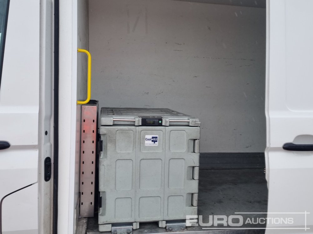 Van 2020 Volkswagen Crafter: picture 16