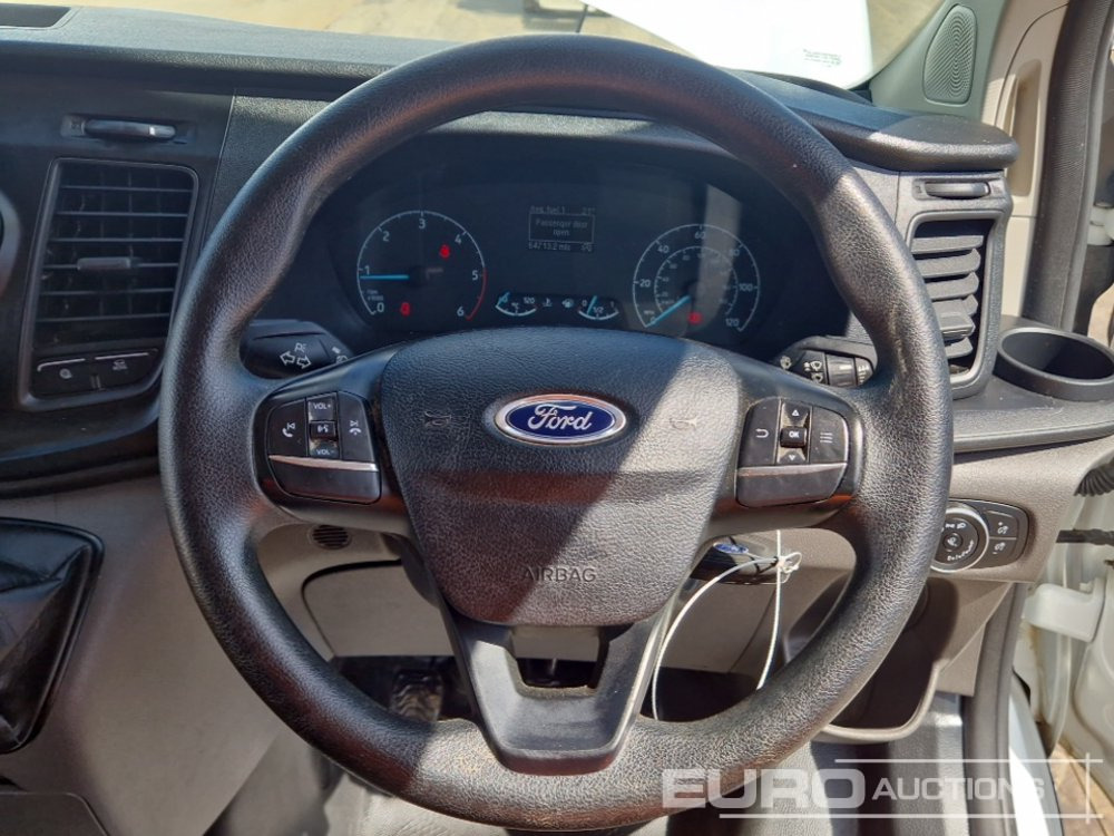 Van 2022 Ford Transit Custom 300: picture 27