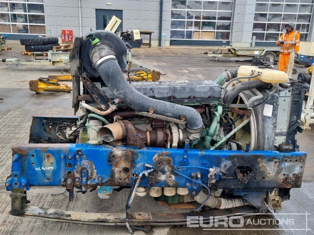 Volvo 6 Cylinder Engine - Engine: picture 2 Volvo 6 Cylinder Engine - Engine: picture 2