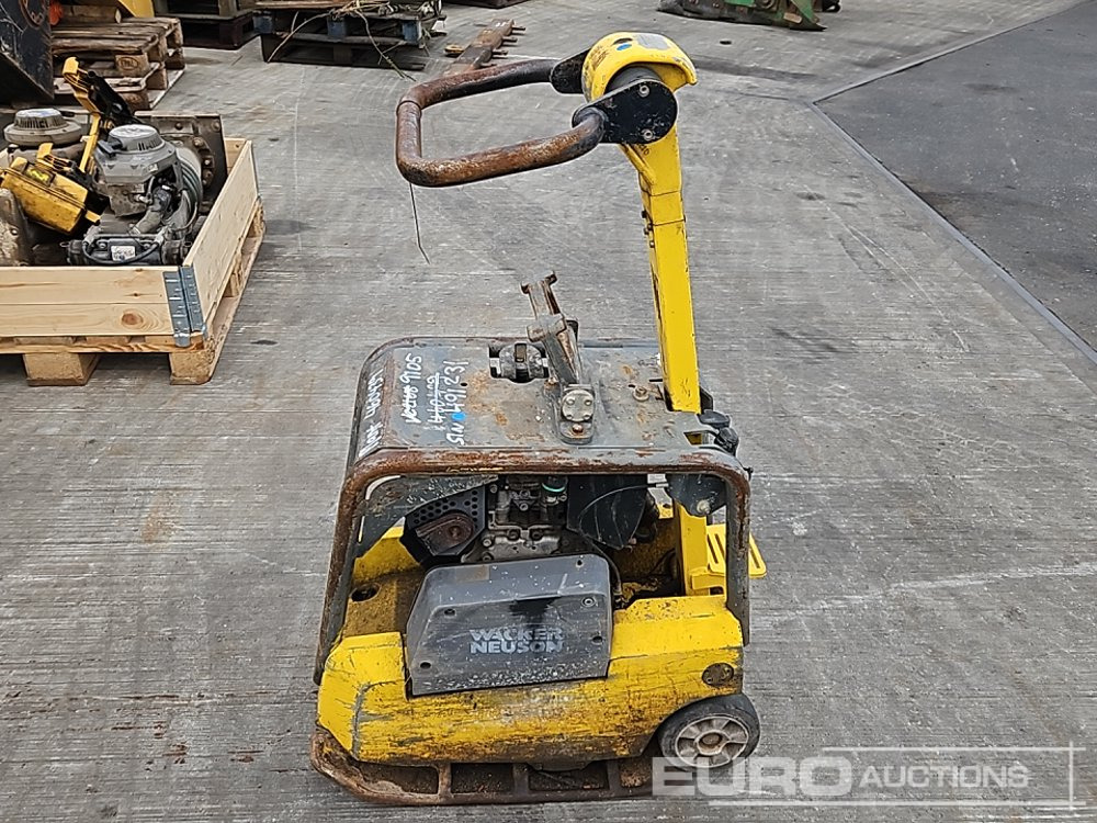 Wacker Neuson Diesel Compaction Plate - Asphalt machine: picture 2 Wacker Neuson Diesel Compaction Plate - Asphalt machine: picture 2