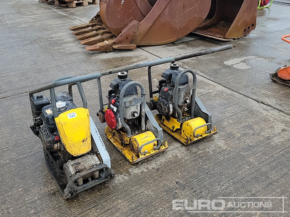 Wacker Neuson Petrol Compaction Plate, Honda Engine (3 of) - Asphalt machine: picture 3 Wacker Neuson Petrol Compaction Plate, Honda Engine (3 of) - Asphalt machine: picture 3