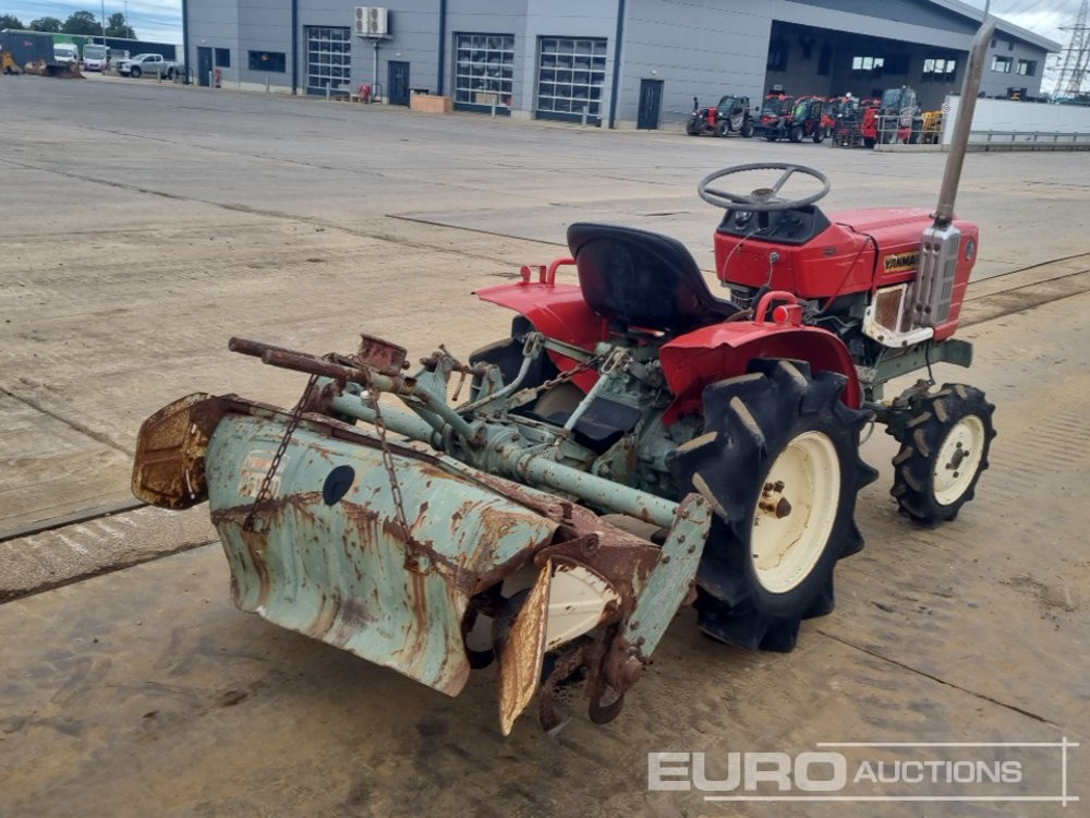 Yanmar YM1401 - Compact tractor: picture 5 Yanmar YM1401 - Compact tractor: picture 5