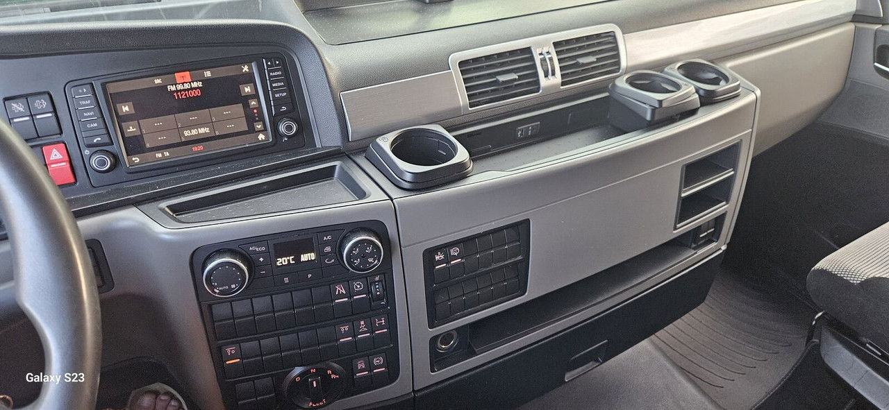 Tractor unit MAN TGX 26 26.470: picture 14 Tractor unit MAN TGX 26 26.470: picture 14