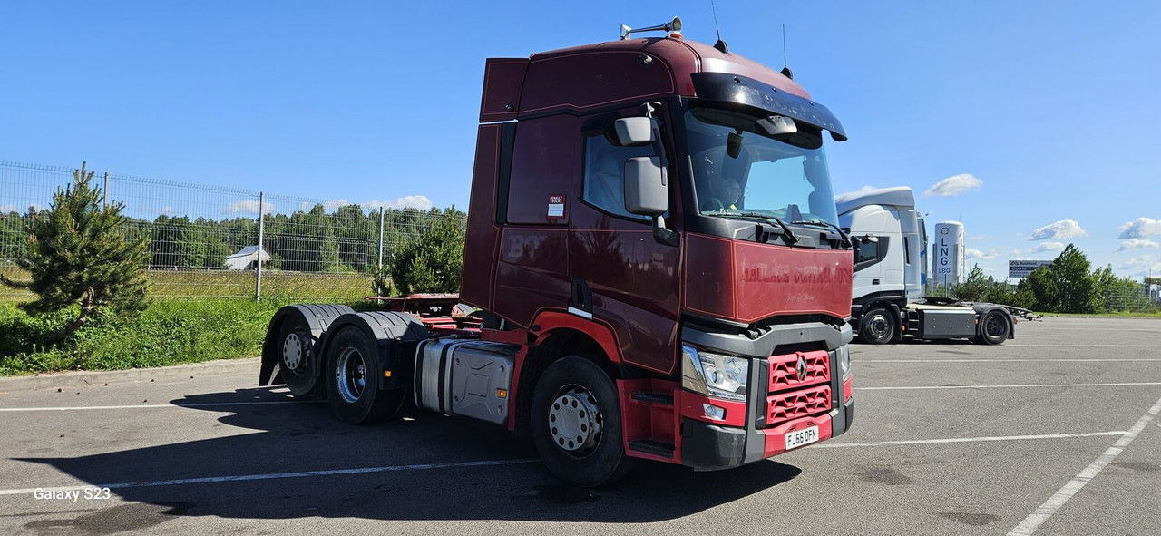 Renault T520 - Tractor unit: picture 3 Renault T520 - Tractor unit: picture 3