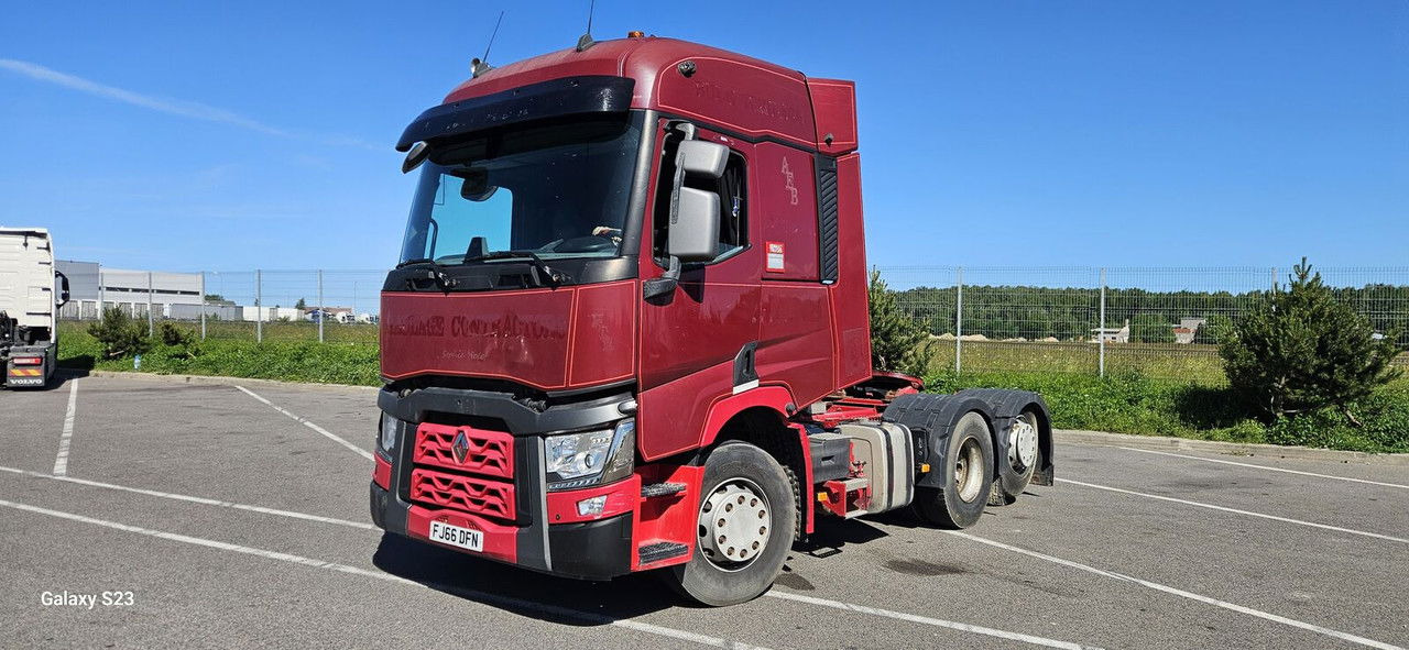 Renault T520 - Tractor unit: picture 4 Renault T520 - Tractor unit: picture 4