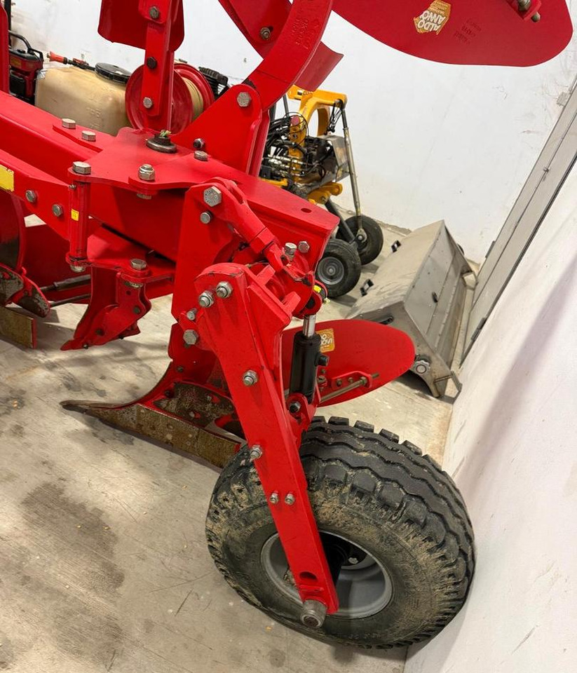 Aratro usato Unlu Nitor V5 - Plow: picture 5 Aratro usato Unlu Nitor V5 - Plow: picture 5