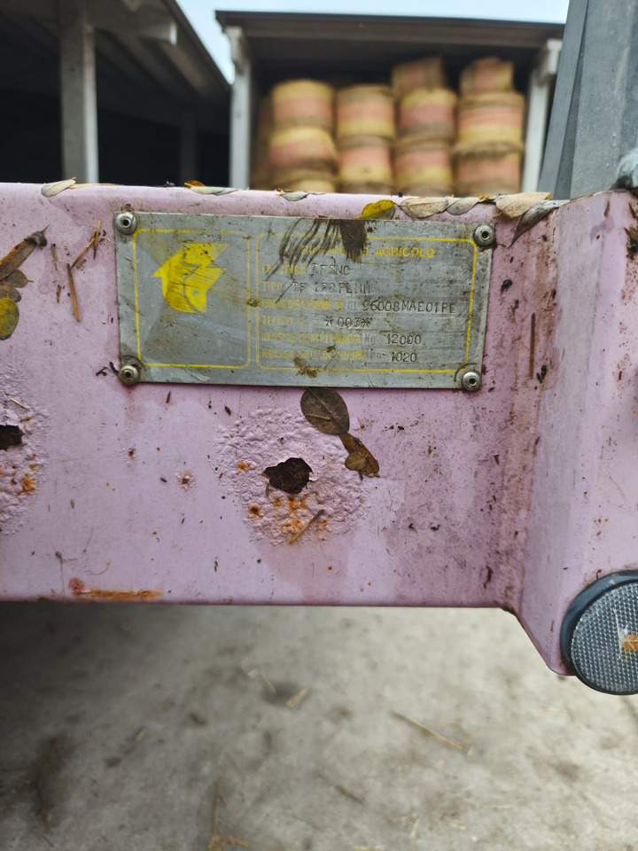 Rimorchio agricolo pianale usato TF120PLMH - Farm platform trailer: picture 3 Rimorchio agricolo pianale usato TF120PLMH - Farm platform trailer: picture 3