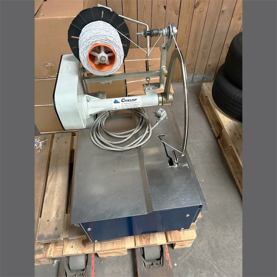 ABC Cyklop Axro 3k - Machine tool: picture 1 ABC Cyklop Axro 3k - Machine tool: picture 1